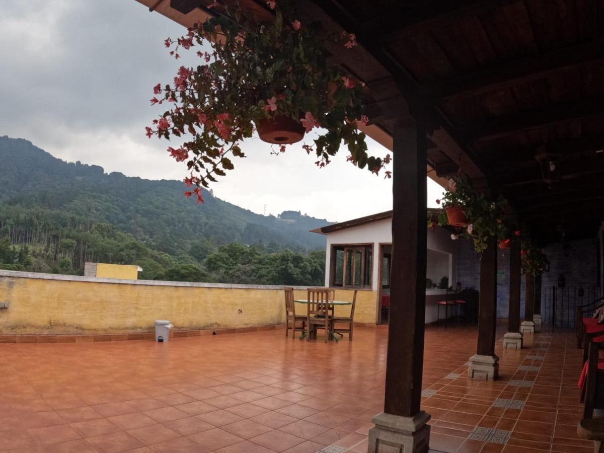 Hotel El Mirador Anexo 1 Santa Lucia Milpas Altas Екстер'єр фото