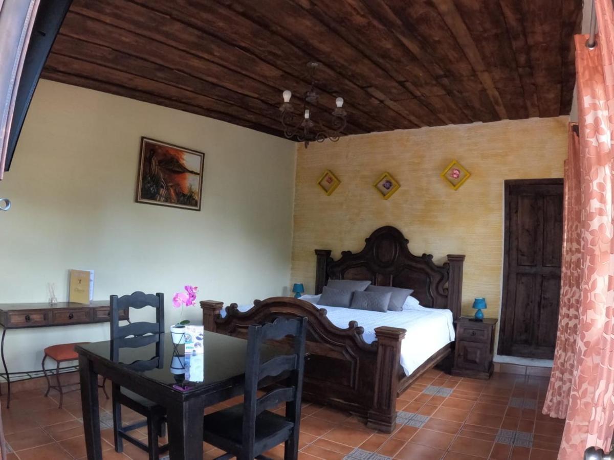 Hotel El Mirador Anexo 1 Santa Lucia Milpas Altas Екстер'єр фото
